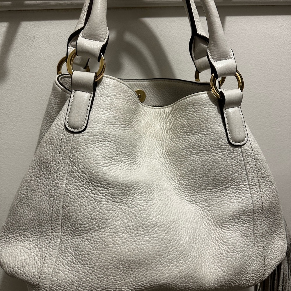 GILI large white pebble leather satchel.